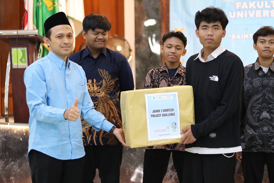 PKKMB Fakultas Saintek : Sinergi Mahasiswa Baru Membangun Budaya Inovasi dan Karakter Khayra Ummah