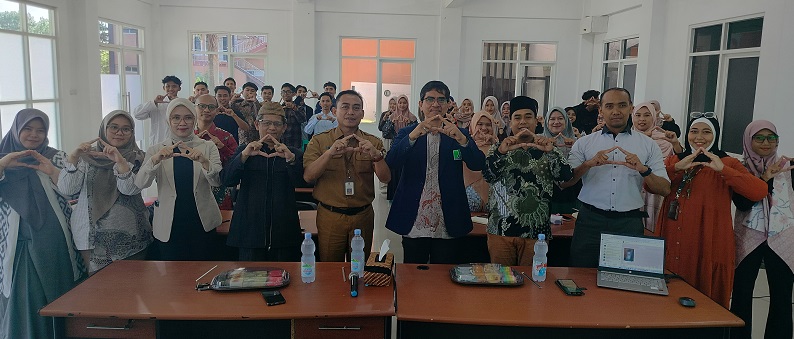 Rektor dan Disparbud Bekali Mahasiswa KKN Unira Malang, Perkuat Ekosistem Desa Wisata